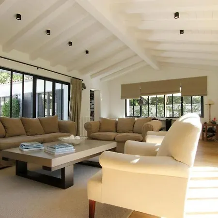 N Nice Family House Comfortable Les Portes Vakantiehuis Les Portes-en-Re